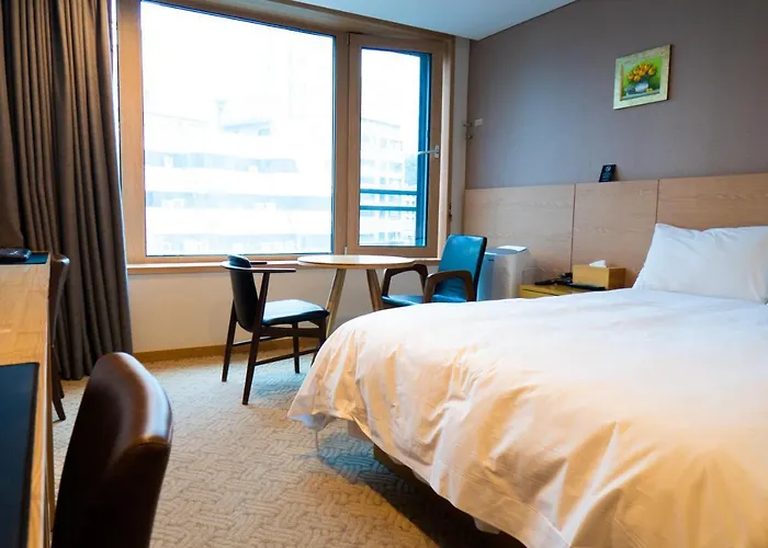 Hotel Lumia Tourist Seúl