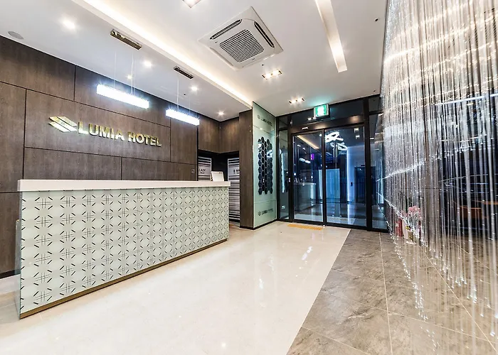Lumia Tourist Hotel
