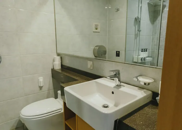 Lumia Tourist Hotel